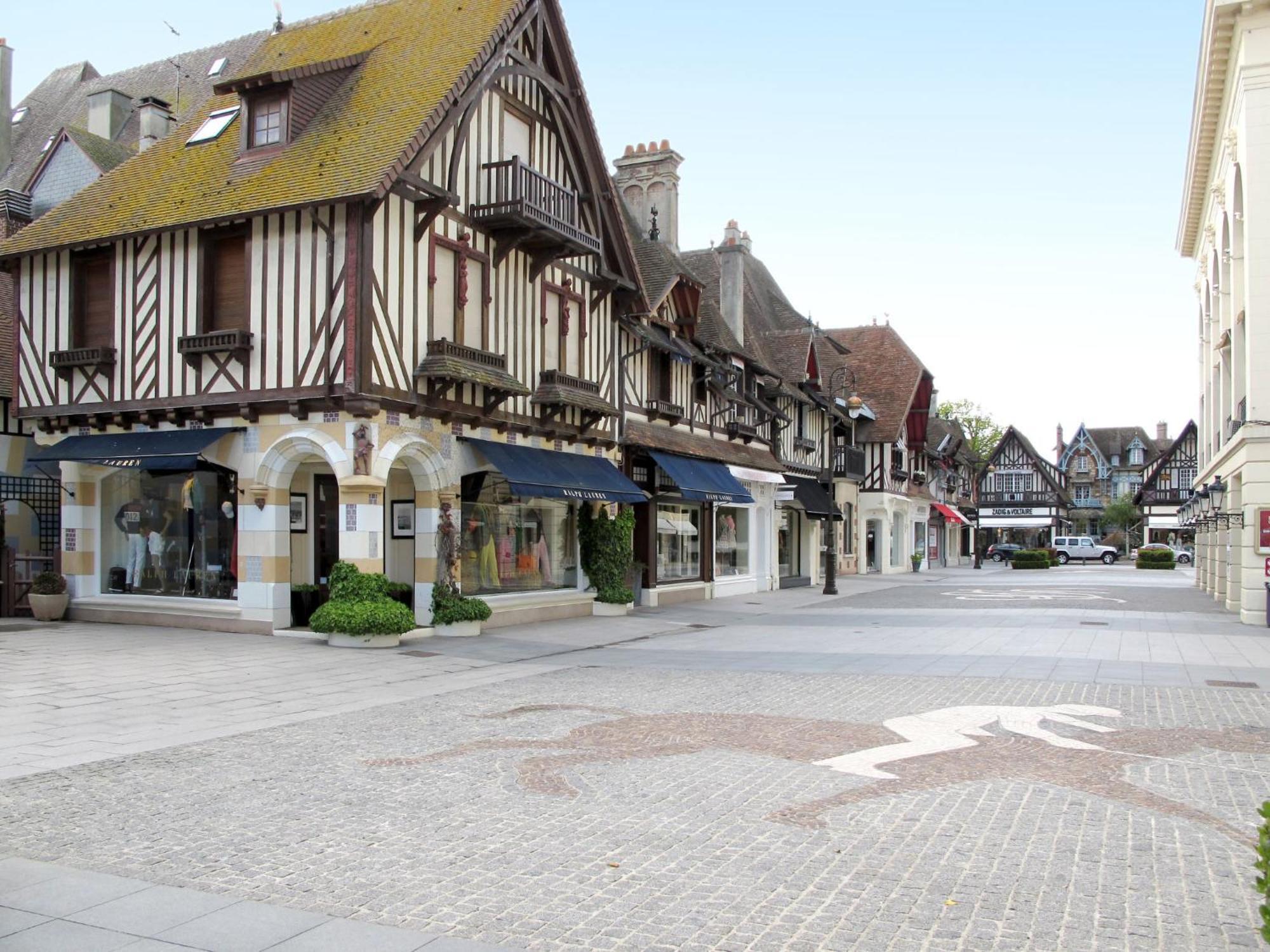 Studio Les Flots Bleu By Interhome Trouville-sur-Mer Esterno foto